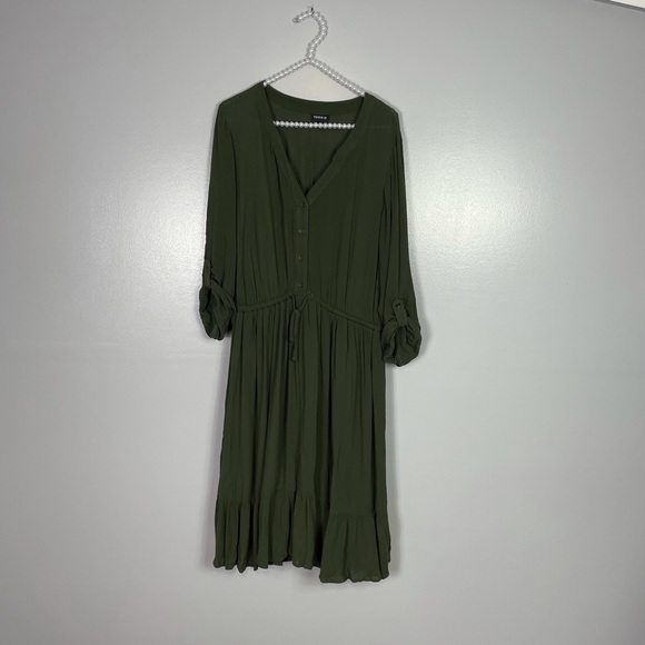 Torrid olive button front gauze skater dress - Picture 2 of 9